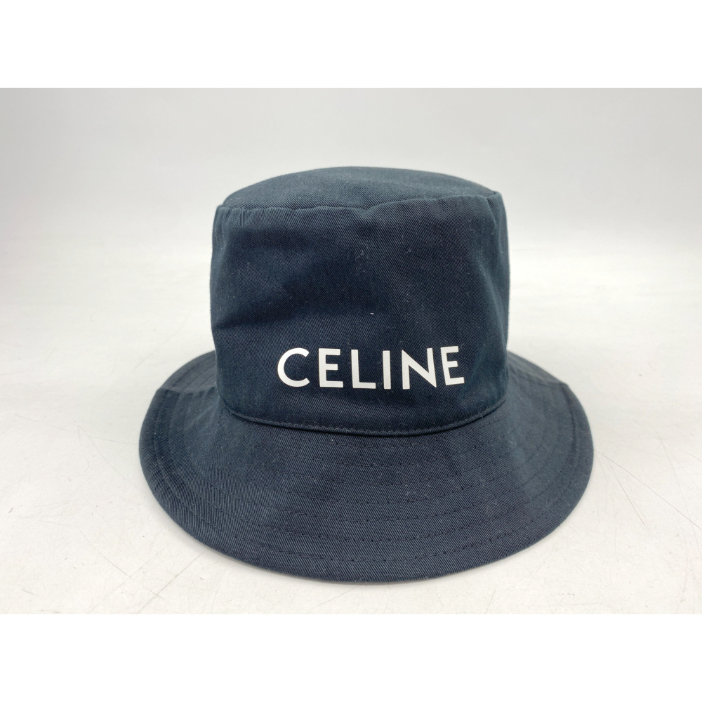 セリーヌ　バケットハット　黒　刺繍ロゴ付き セリーヌ バケットハット 黒 刺繍ロゴ付き セリーヌ☆バケットハット