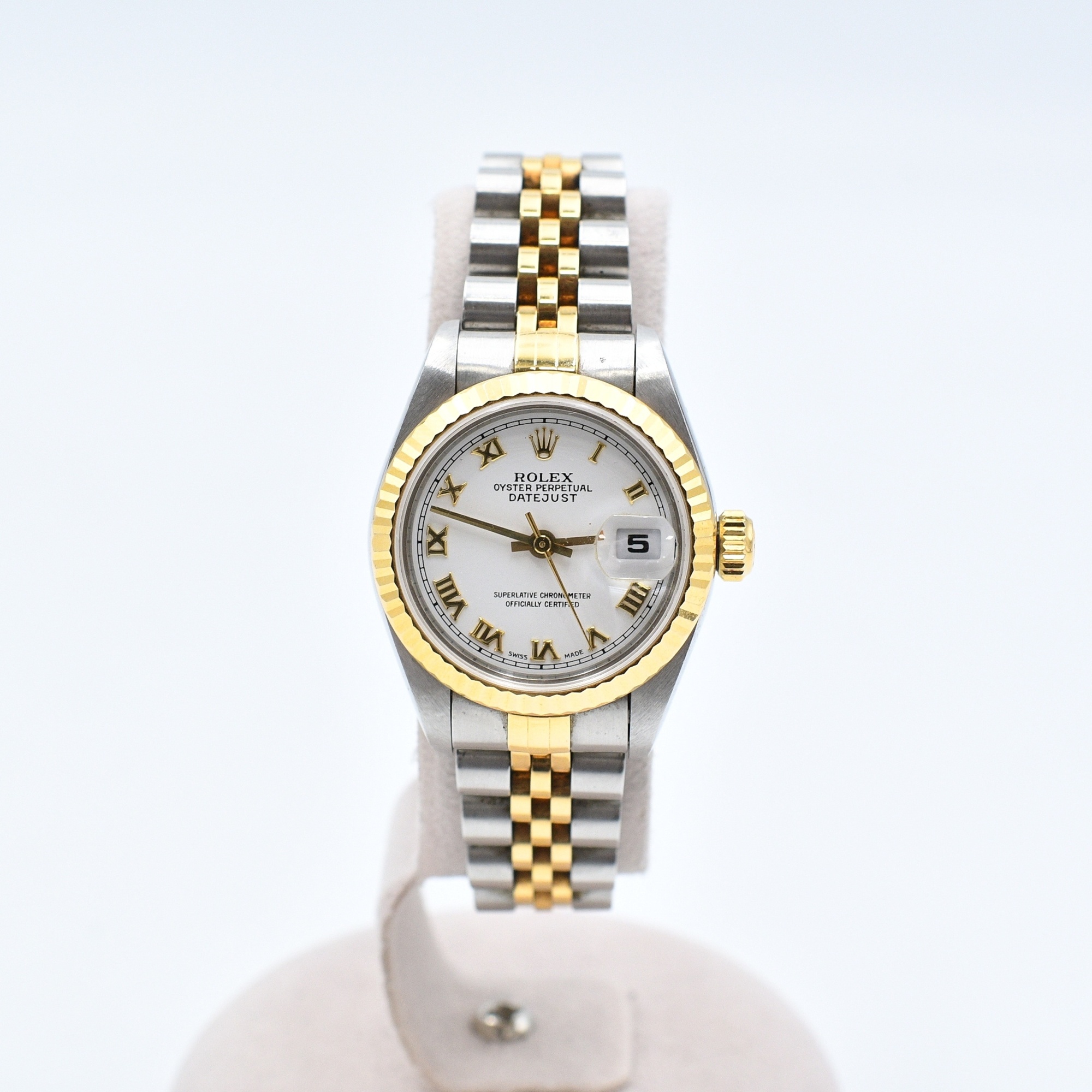 ROLEX ロレックス/デイトジャスト 白文字盤 YG×SS/79173/F30****/ABランク/67【中古】 ROLEX - ROLEX ロレックス/デイトジャスト 白文字盤 YG×SS/79173/F30