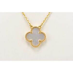 ヴァンクリーフ＆アーペル ヴィンテージアルハンブラ マザーオブパール ネックレス K18YG VCARA45900 買取実績【買取日：2025年10月7日】