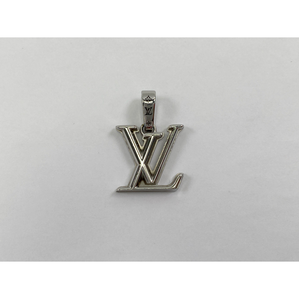 ルイ・ヴィトン チャーム・LV ディメンション ネックレストップ ルイ・ヴィトン チャーム・LV ディメンション ネックレストップ