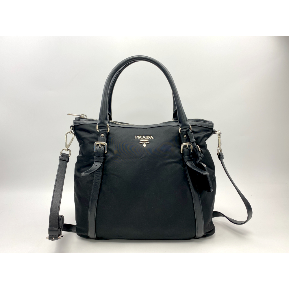 【近年モデル】プラダ メッセンジャーバッグ テスートナイロン レザー 黒 プラダ(Prada) テスート メンズ,レディース ナイロン,レザー