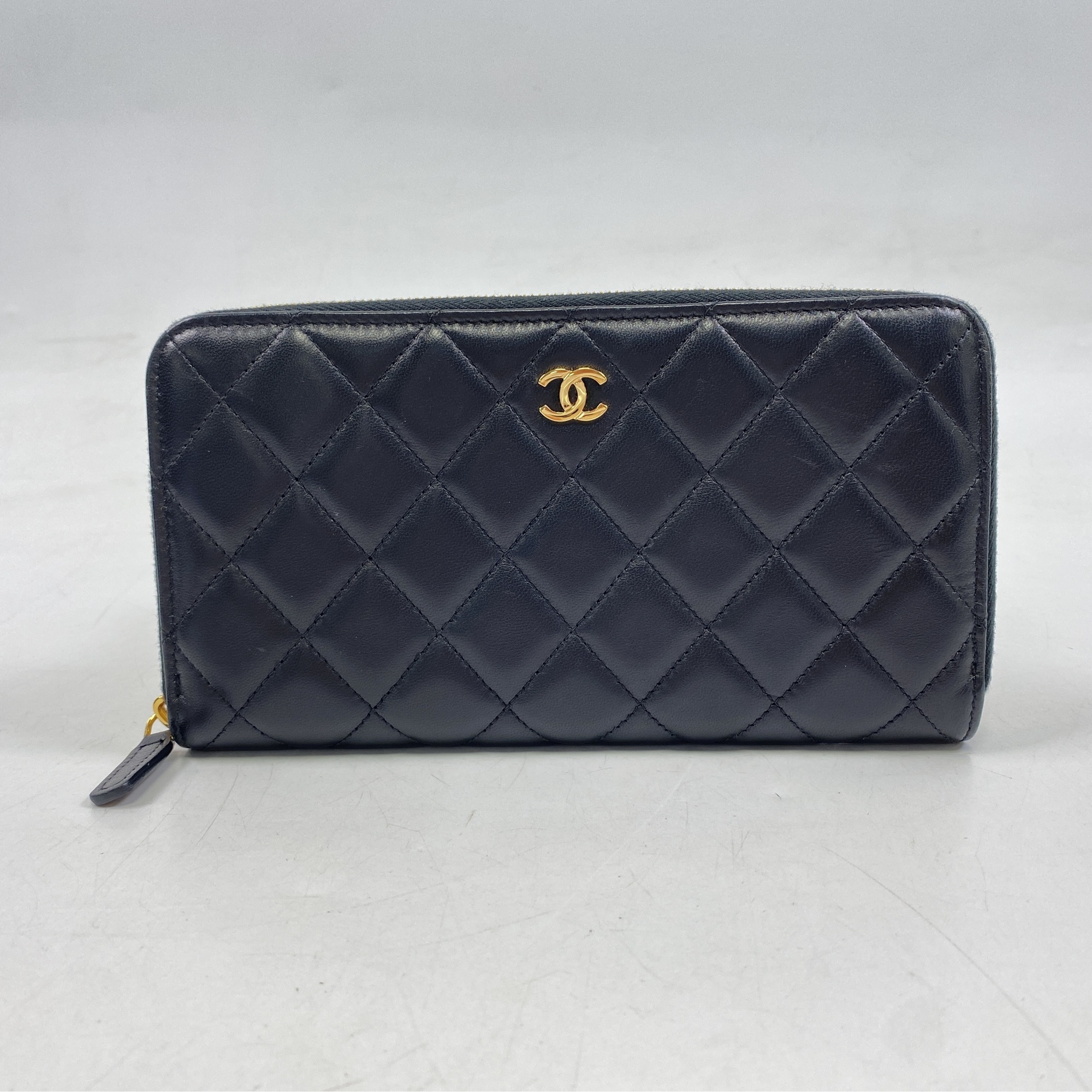 【リペア要】CHANEL マトラッセ 長財布 21番台 ラウンドファスナー リペア要】CHANEL マトラッセ 長財布 21番台 ラウンドファスナー
