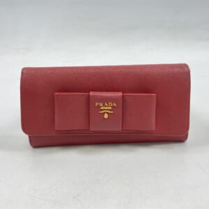 プラダ サフィアーノ ラウンドファスナー長財布 レッド レザー 1M0506 買取実績【買取日：2025年10月25日】