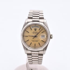 ロレックス デイデイト シルバー文字版 WG/AT 18039 買取実績【買取日：2025年10月26日】