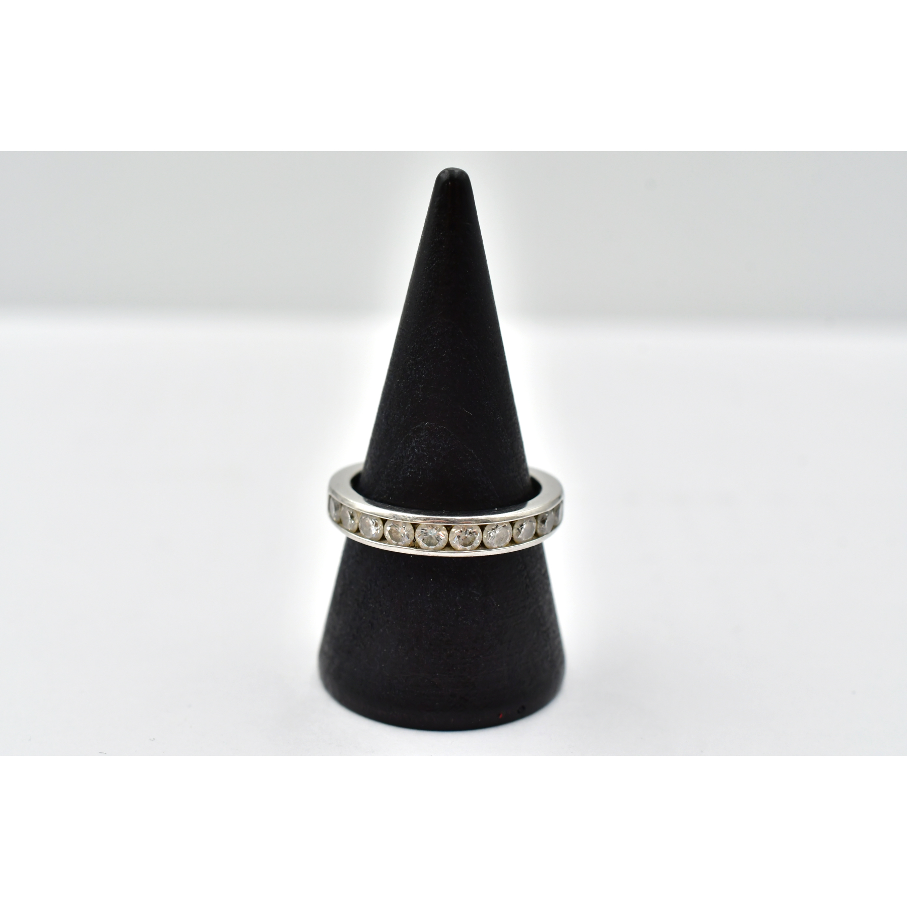 ティファニー ハーフサークル チャネルセッティング ダイヤリング Pt950 #16 Bランク