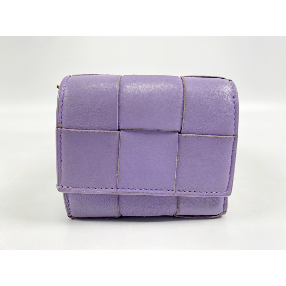 ✨極美品　RFID搭載✨ボッテガ　二つ折り　カセット　イントレチャート　パープル ✨極美品 RFID搭載✨ボッテガ 二つ折り カセット イントレ