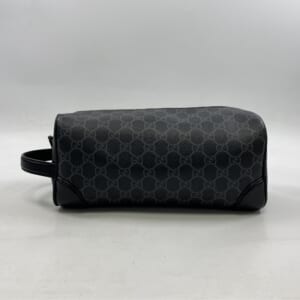 グッチ GGスプリーム キャンバス トイレタリーバッグ 黒 821163 買取実績【買取日：2025年10月23日】