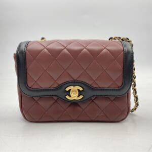 シャネル ミニマトラッセ18 Sフラップ Sチェーン バイカラー ラムスキン GD金具 買取実績【買取日：2025年10月14日】