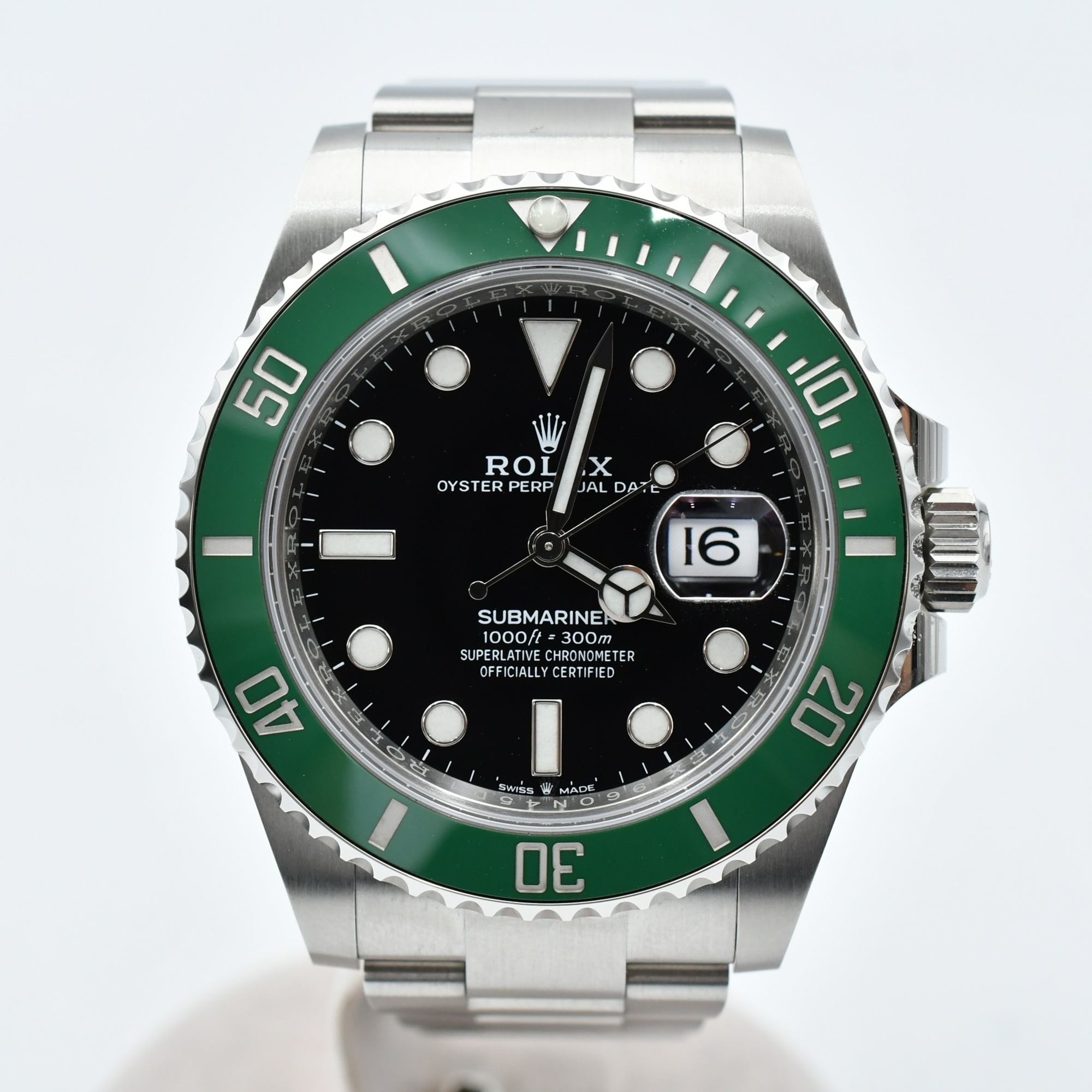 ロレックス サブマリーナーデイト 黒文字盤 SS/AT SAランク