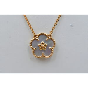 ヴァンクリーフ＆アーペル ラッキースプリング ネックレス マザーオブパール K18PG VCARP9XI00 買取実績【買取日：2025年10月3日】