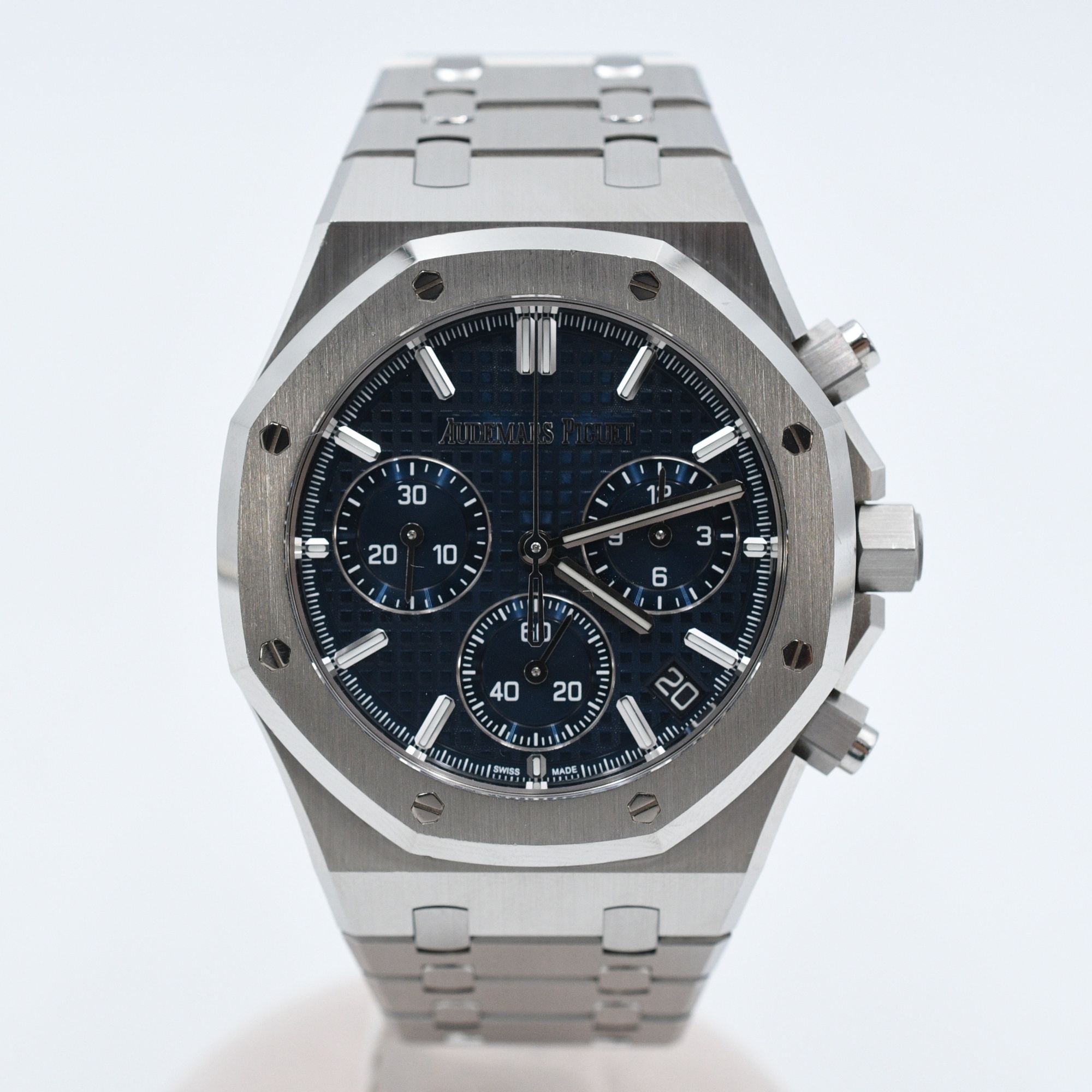 オーデマ ピゲ ロイヤルオーク クロノグラフ 50周年記念モデル ナイトブルー文字盤 SS/AT 26240ST.OO.1320ST.01 Bランク