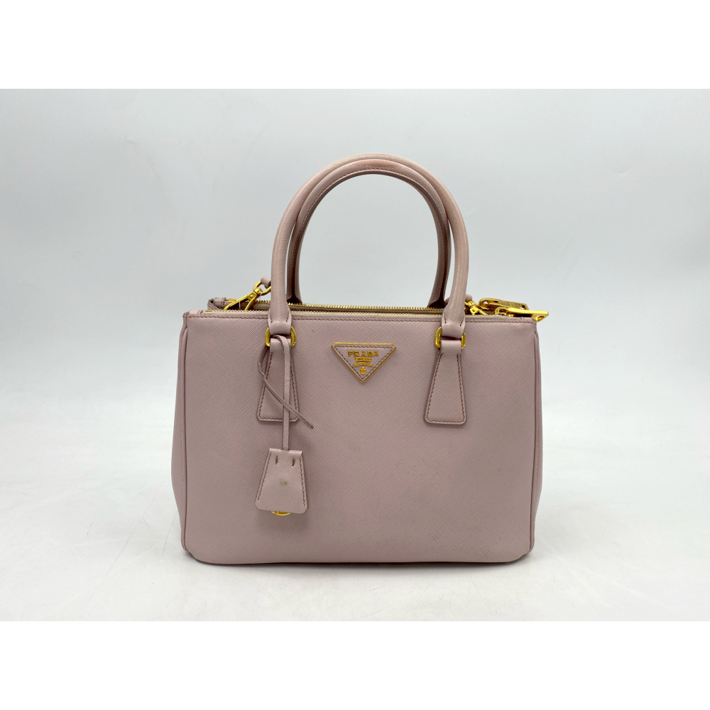 【極美品・Gカード付き✨】プラダ ガレリア ミディアム ハンドバッグ 2way 極美品・Gカード付き✨】プラダ ガレリア ミディアム ハンドバッグ