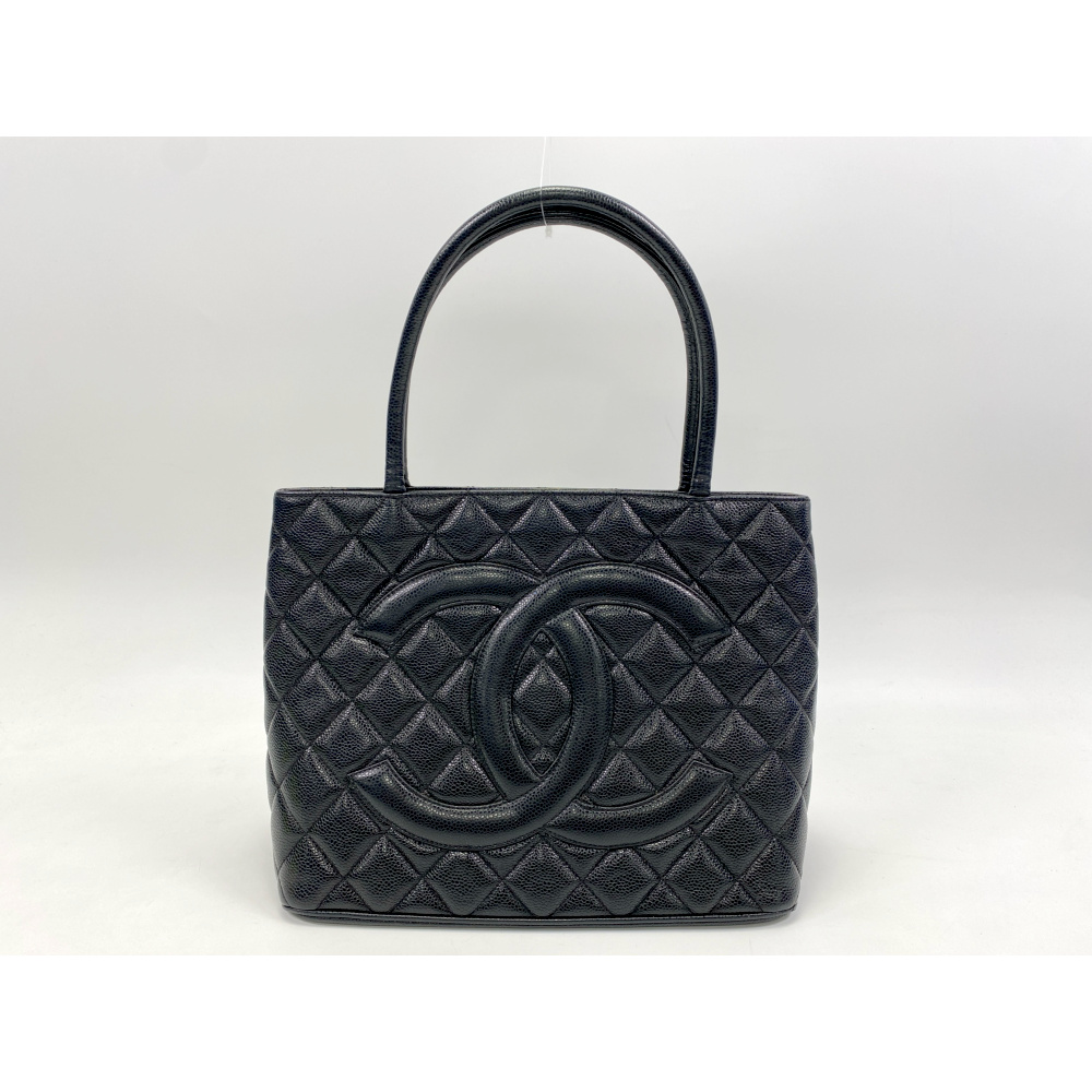 シャネル 復刻トート 黒 キャビアスキン GD金具 Bランク
