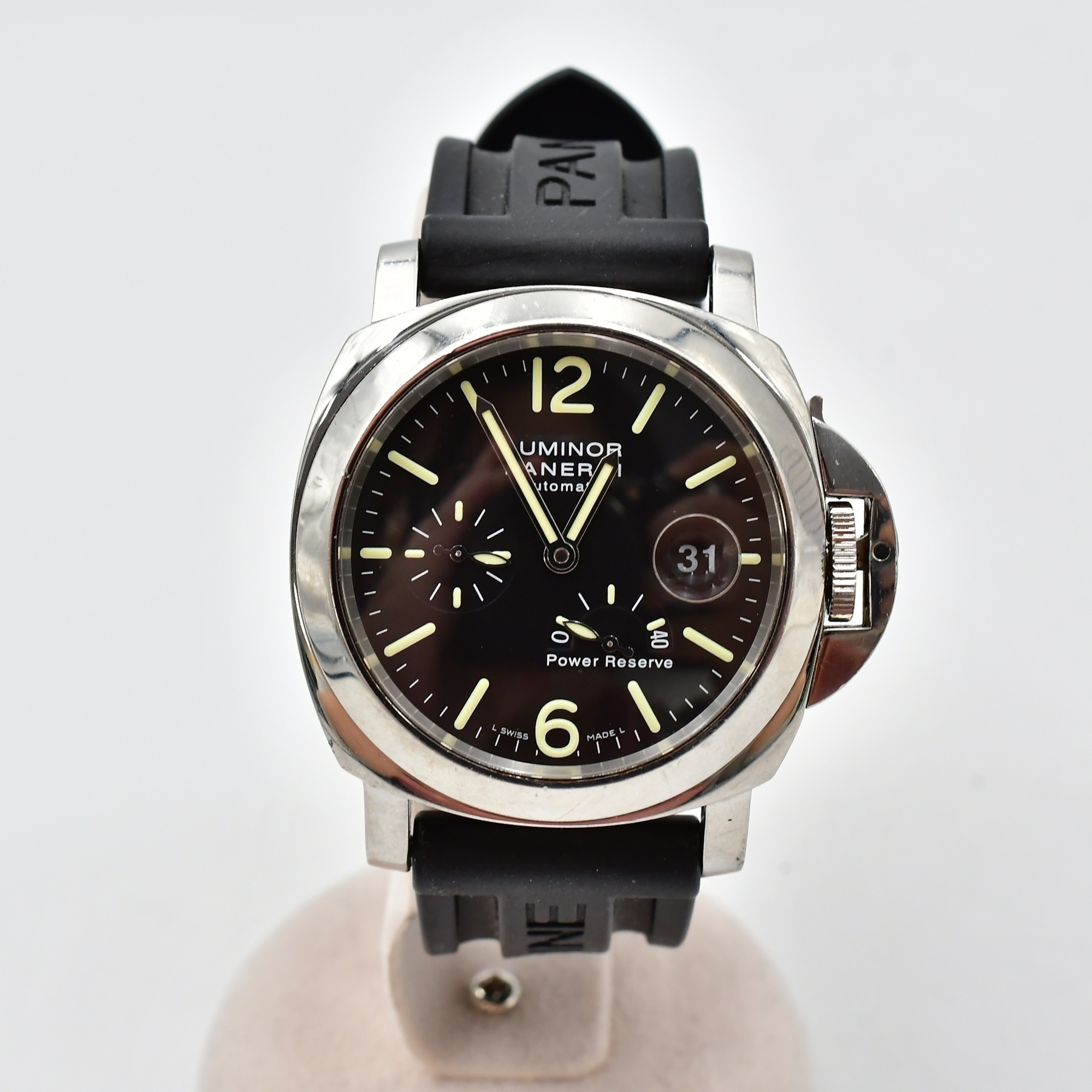 パネライ ルミノール パワーリザーブ 黒文字盤 SS×ラバー/AT パネライケア確認済 PAM00090 Bランク