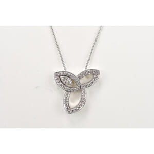 ハリー・ウィンストン リリクラスター ネックレス pt950 買取実績【買取日：2025年10月15日】