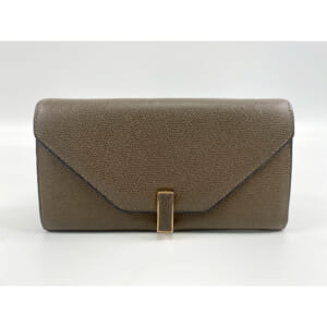 ヴァレクストラ イジィデ チェーンウォレット ブラウン レザー 買取実績【買取日：2025年10月2日】