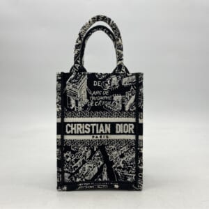 ディオール ブックトート バーティカルバッグ ミニ 2WAYバッグ プラン ドゥ パリ エンブロイダリー キャンバス ブラック ホワイト 買取実績【買取日：2025年10月21日】