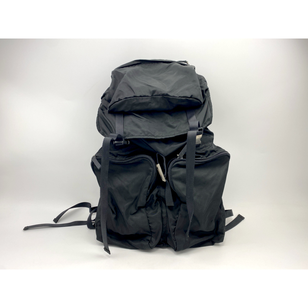 プラダ　ナイロン　リュック　現行　(ジャンク品) 中古・古着通販】PRADA (プラダ) ナイロンリュック ブラック