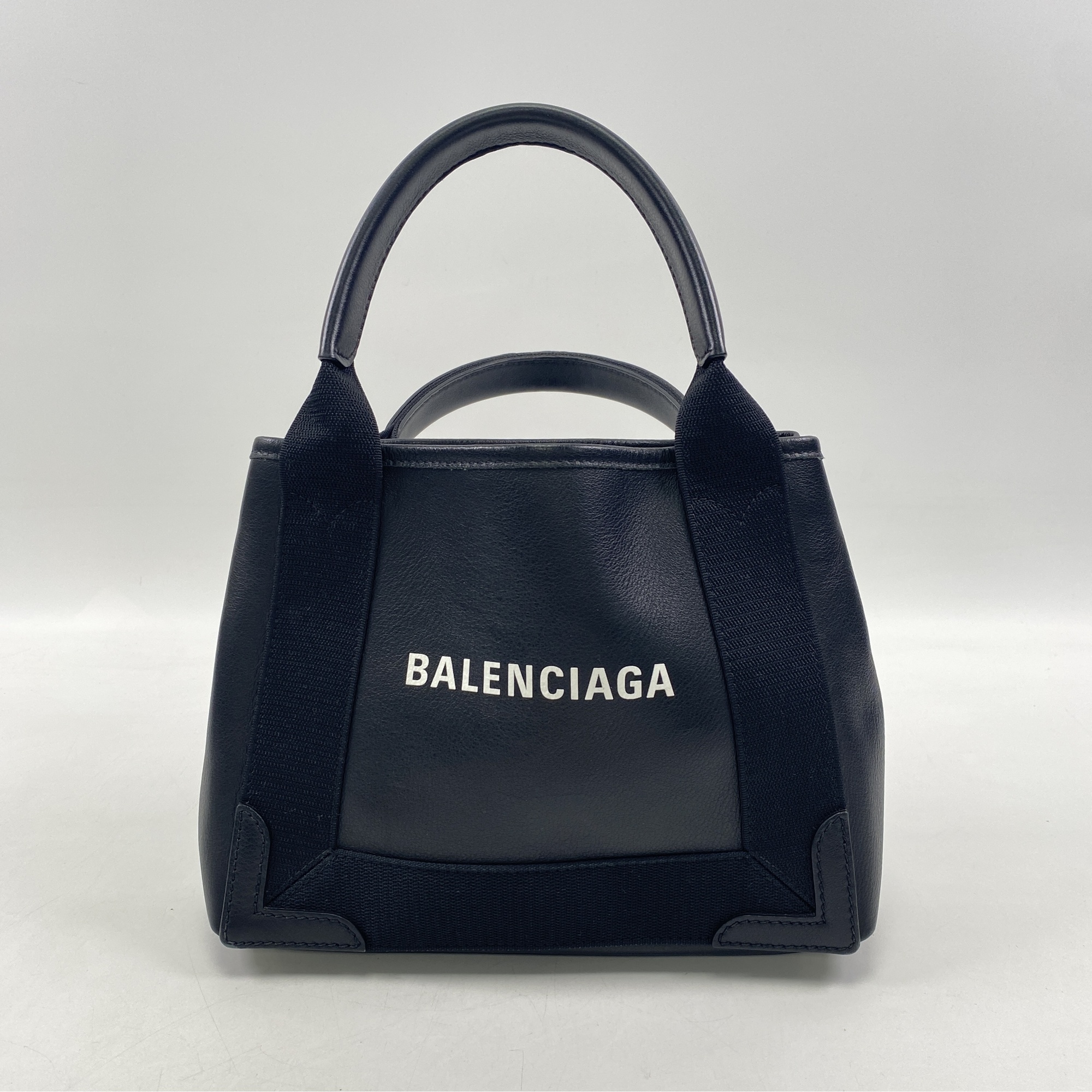 バレンシアガ　BALENCIAGA　ハンドバッグ　カバスS　レザー　ブラック BALENCIAGA バレンシアガ CABAS カーフスキン レザー カバ カバス