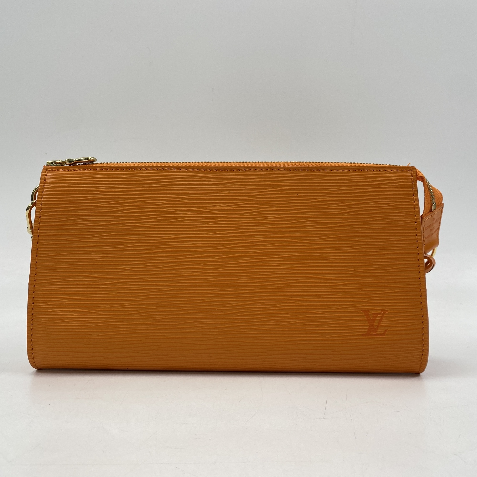 ルイ・ヴィトン エピ ポシェットアクセソワール マンダリン Aランク