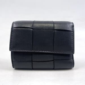 ボッテガヴェネタ イントレチャート 二つ折り財布 黒 レザー 買取実績【買取日：2025年11月15日】