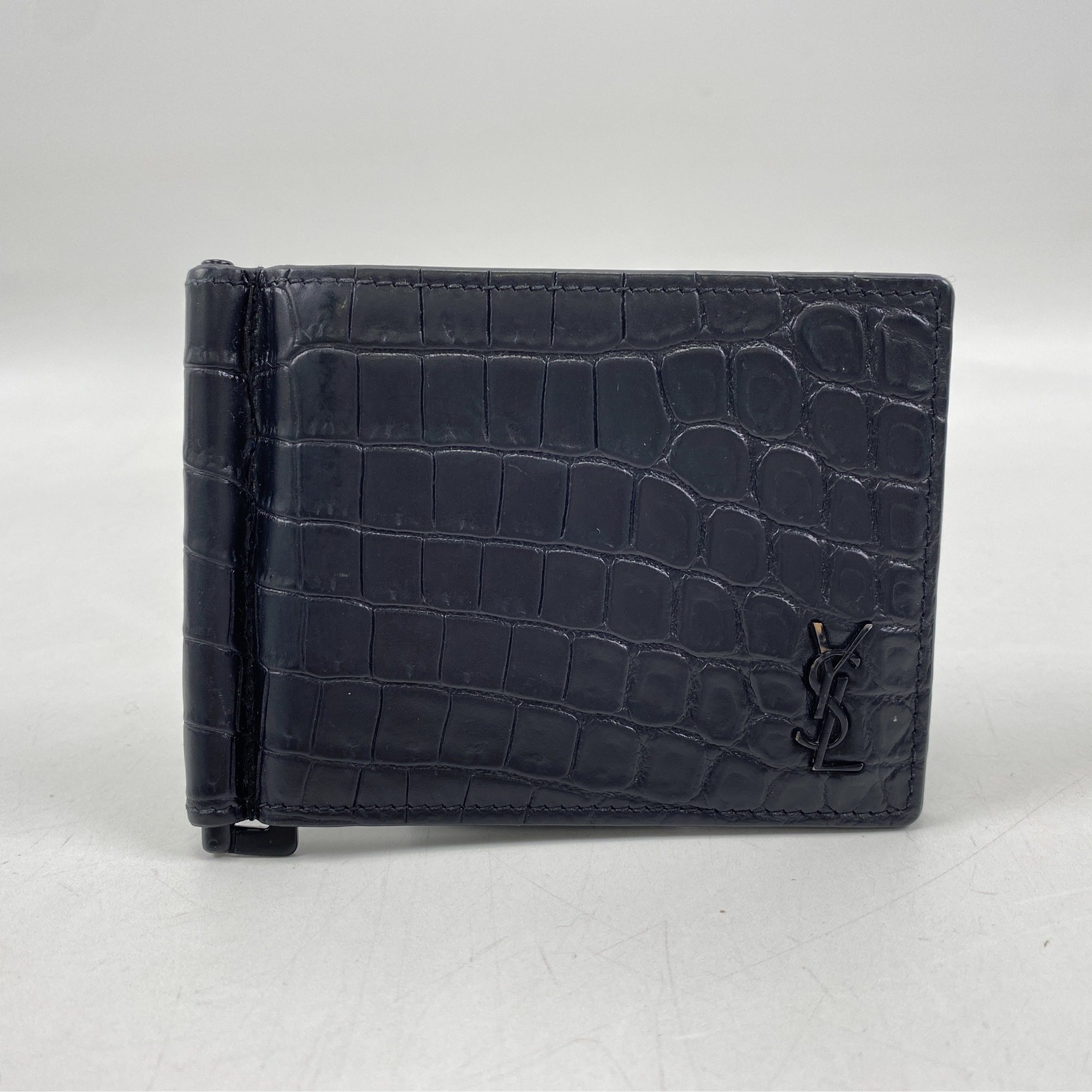 ⭐️極美品⭐️　サンローラン　YSL カサンドラ　クロコ型押し　マネークリップ サンローラン カサンドラ 二つ折り財布 マネークリップ 黒 クロコ型