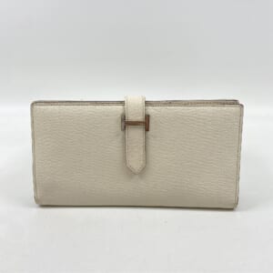 エルメス ベアンスフレ 白 シェーブル 二つ折り長財布 SV金具 U刻印 買取実績【買取日：2025年11月14日】