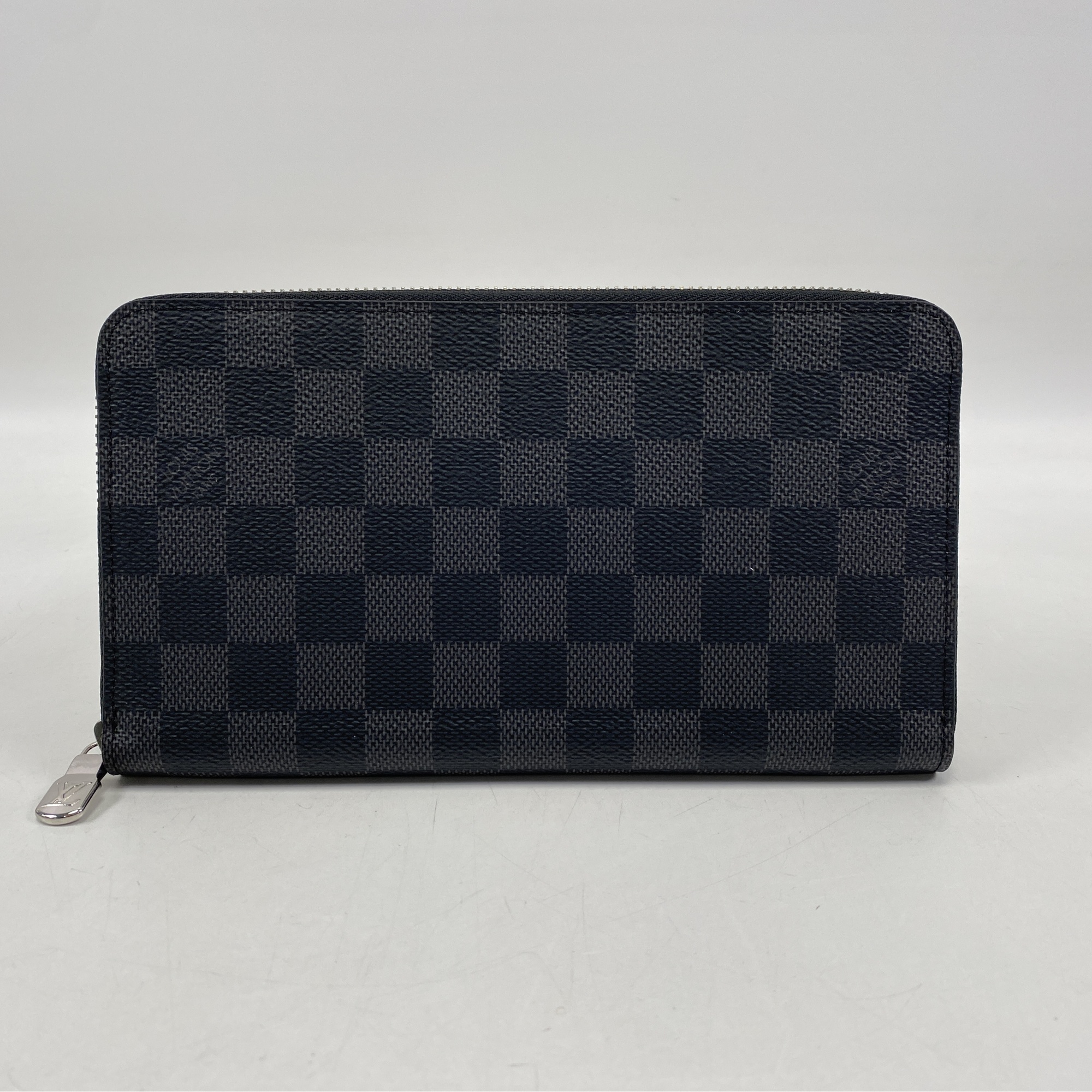 ルイ・ヴィトン ダミエグラフィット ジッピーオーガナイザーNM 長財布