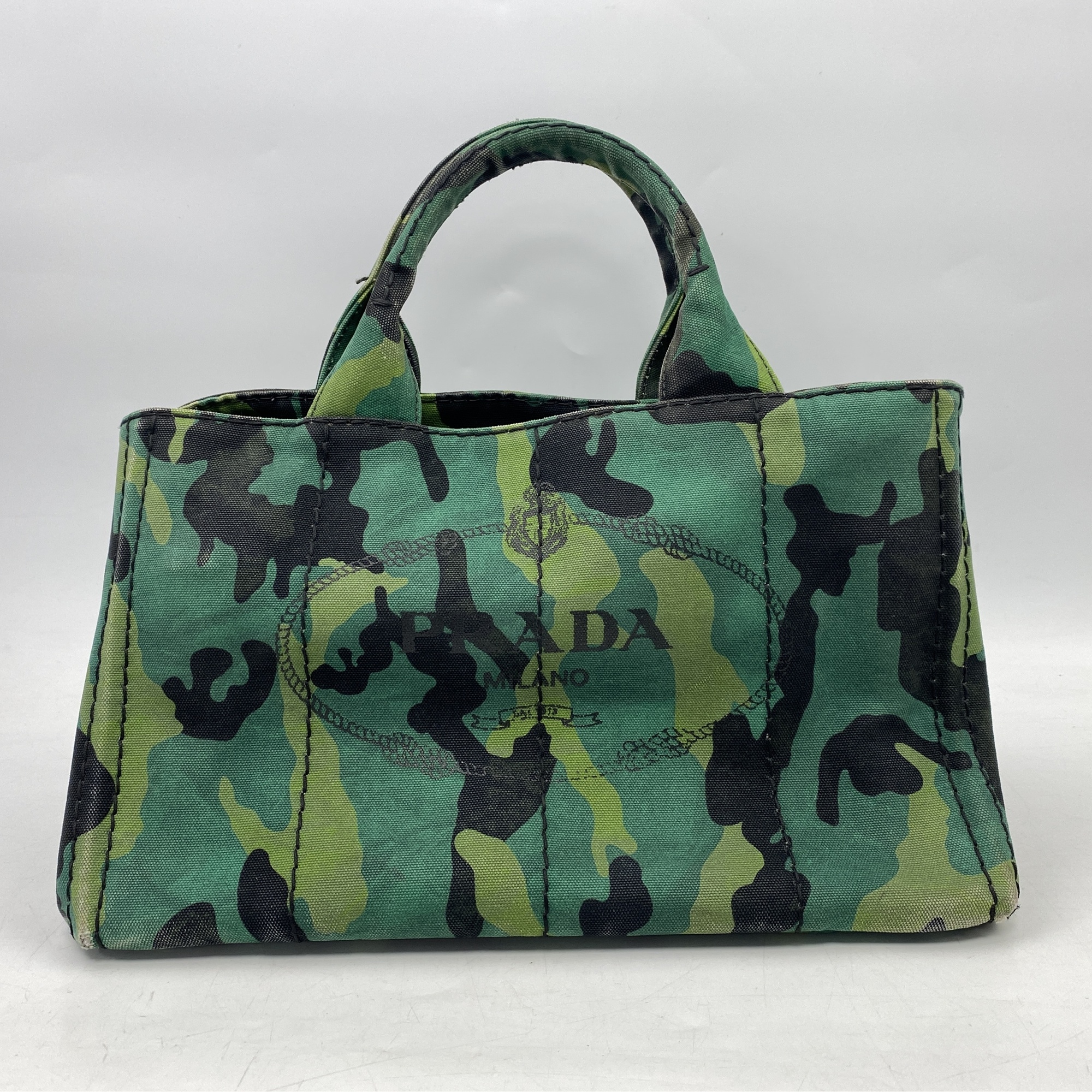 美品 プラダ カナパ 2way カモフラ 三角ロゴ グリーン系 キャンバス