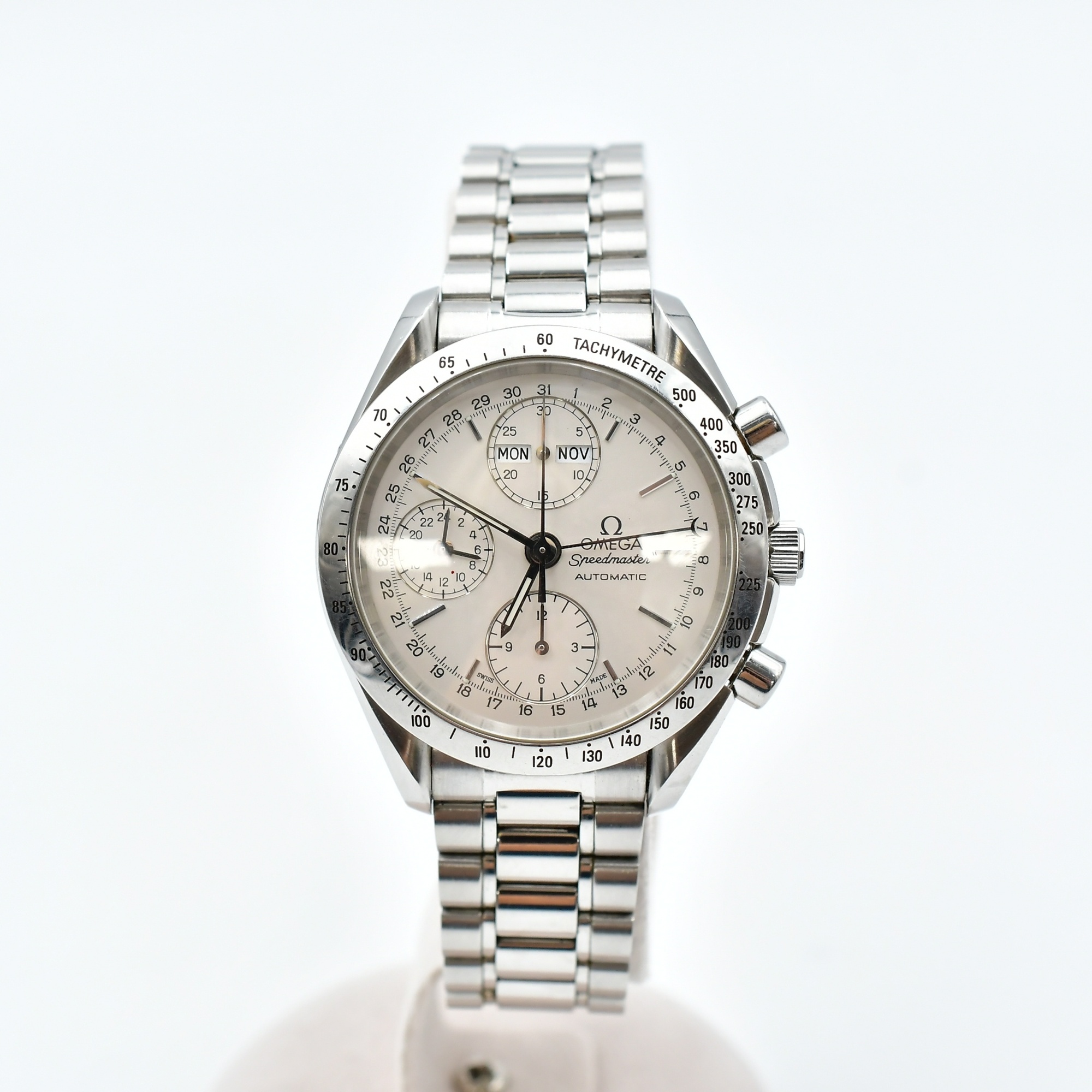 オメガ スピードマスター トリプルカレンダー シルバー文字盤 SS/AT Bランク