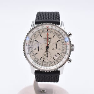 ブライトリング ナビタイマー01 白文字盤 SS×ラバー/AT M61667 買取実績【買取日：2025年11月2日】