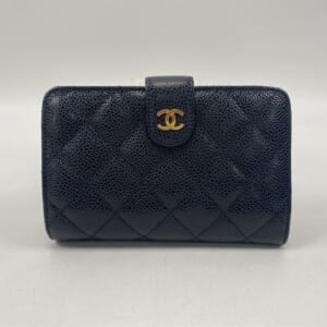 シャネル マトラッセ 二つ折り財布 黒 キャビアスキン GD金具 シール A48667 買取実績【買取日：2025年11月4日】