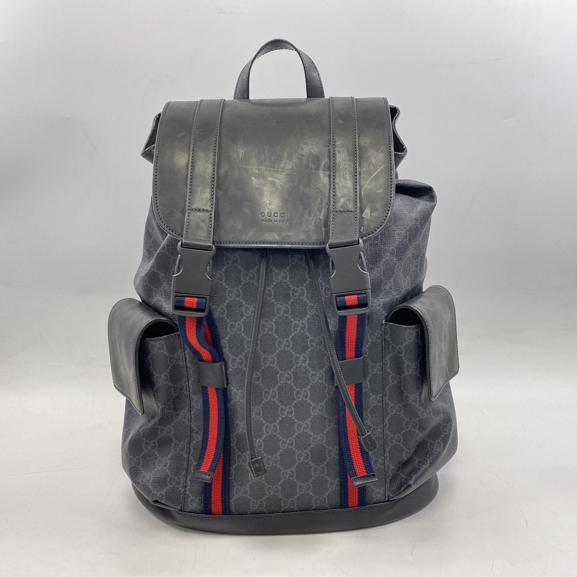 グッチ GGスプリーム バックパック 黒 PVCレザー 495563 買取実績