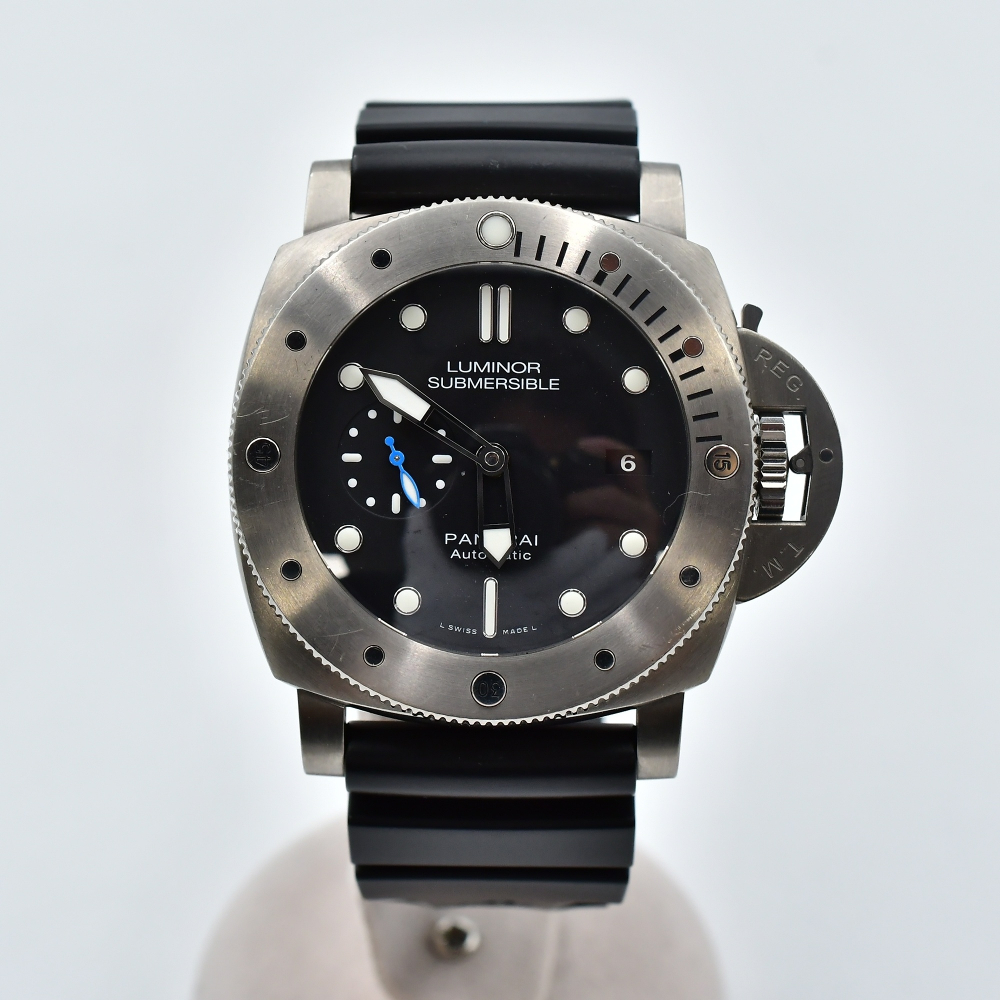 パネライ ルミノール サブマーシブル 黒文字盤 TI×ラバー/AT Bランク