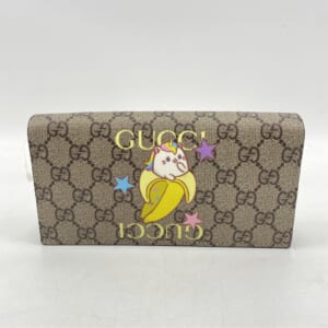 グッチ GGスプリーム レインボー＆ハートスター ばなにゃ プリント チェーンウォレット 701061 買取実績【買取日：2025年11月11日】