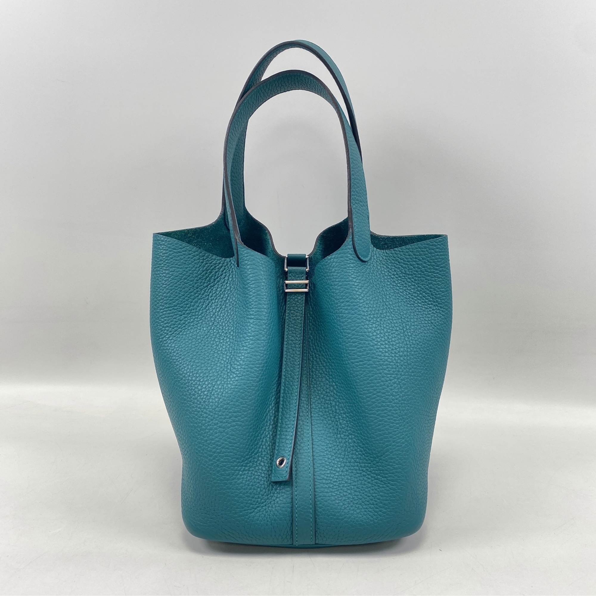 エルメス ピコタンMM ブルーインディゴ トリヨン Y刻印 買取実績【買取