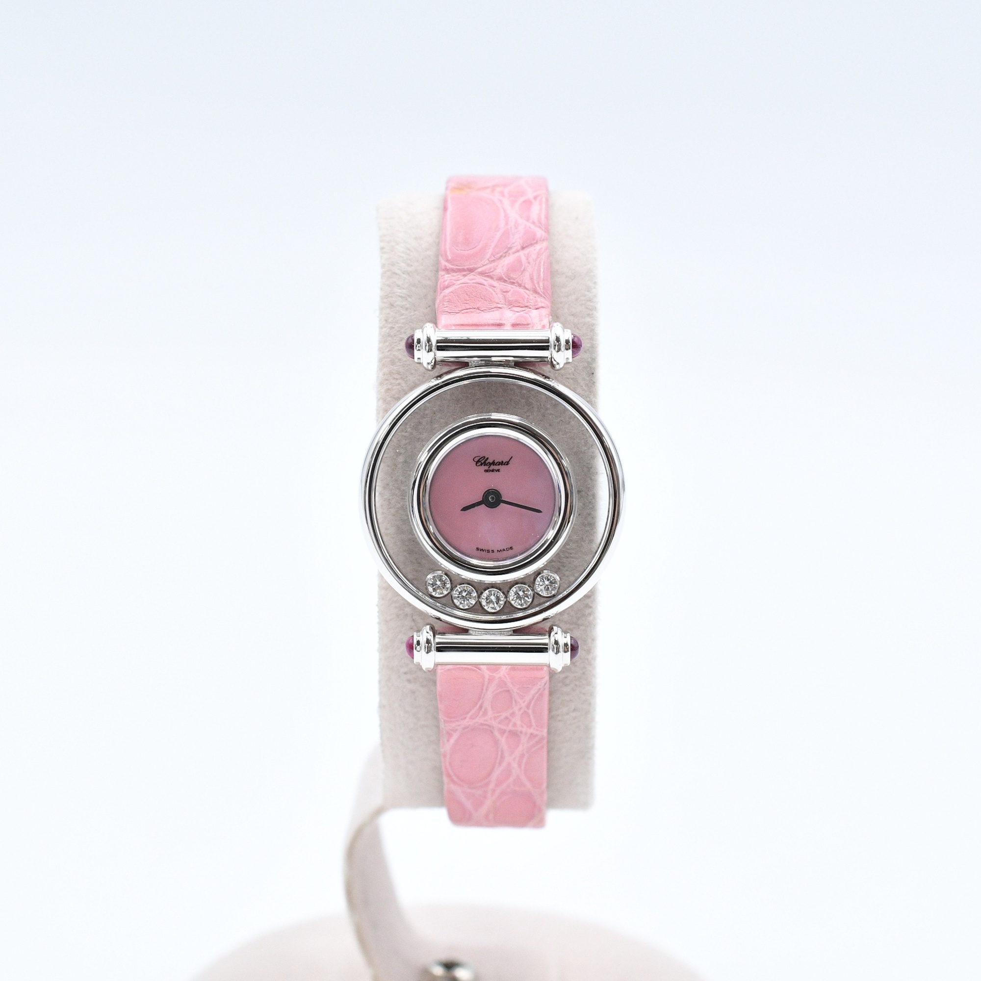 ショパール ハッピーダイヤモンド WG×革/QZ ピンクシェル文字盤 Bランク