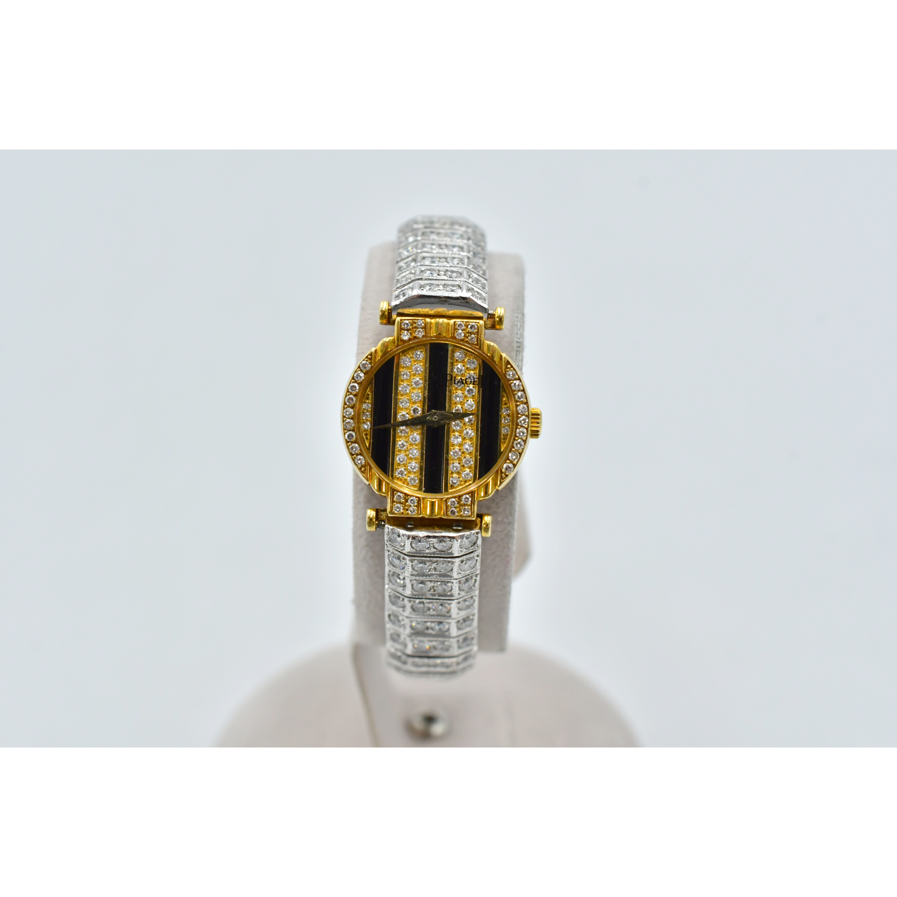 ピアジェ ダイヤ文字盤 Au750/QZ 買取実績【買取日：2025年11月12日