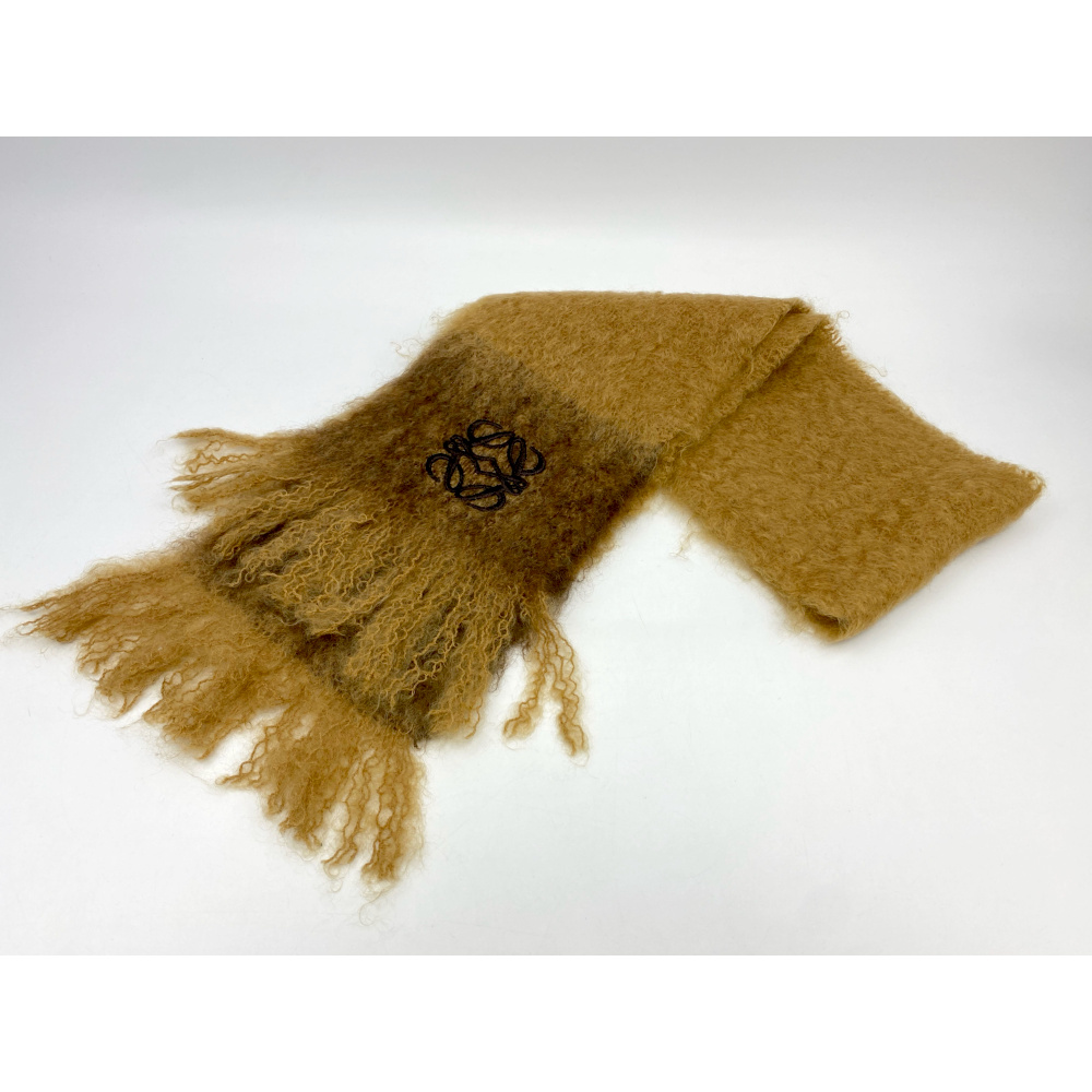 ロエベ アナグラムマフラー ベージュ ABランク