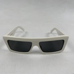 セリーヌ サングラス スクエアフレーム 白×黒 CL40214U 買取実績【買取日：2025年11月12日】