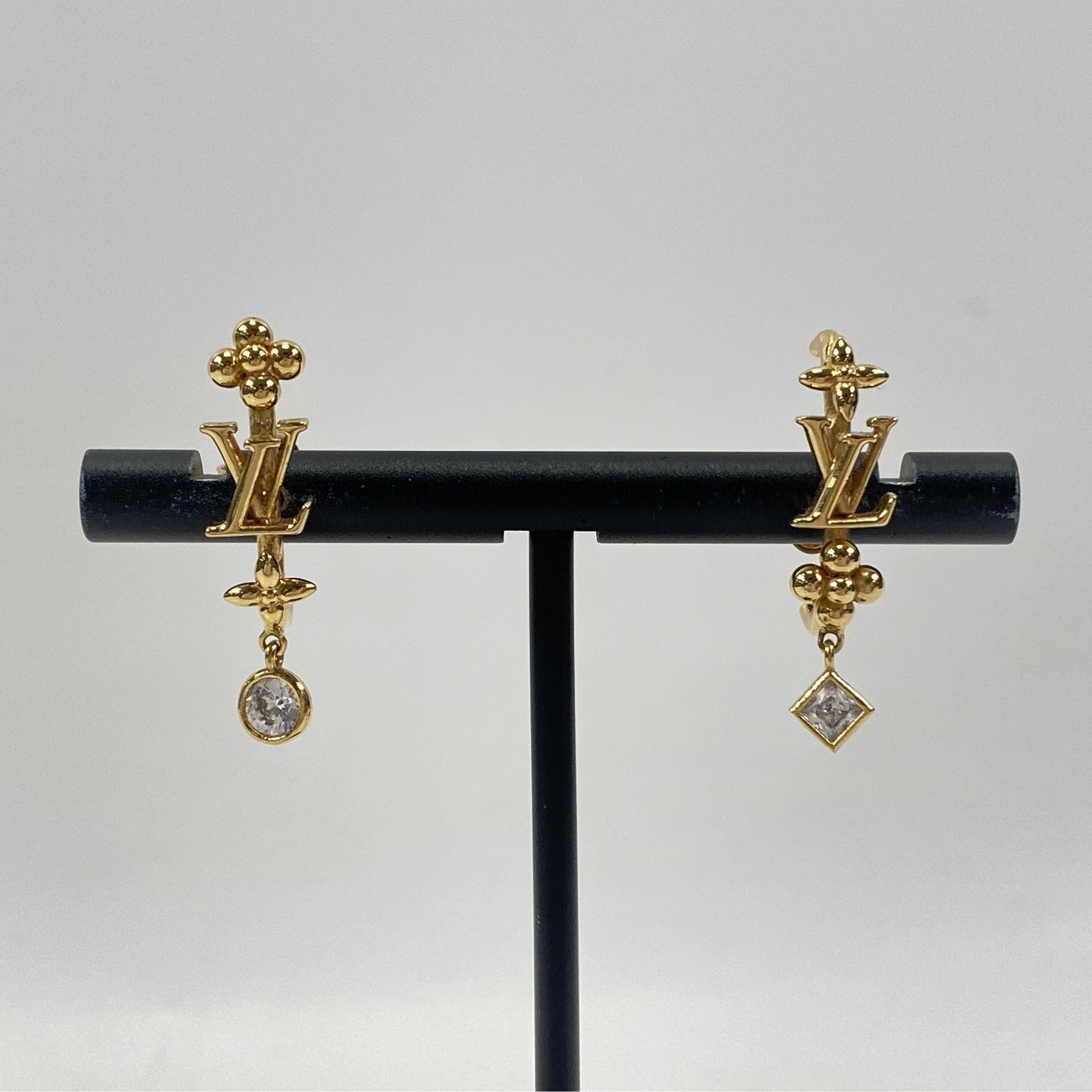 ルイ・ヴィトン ピアス LVインザスカイ ゴールド GP×ラインストーン