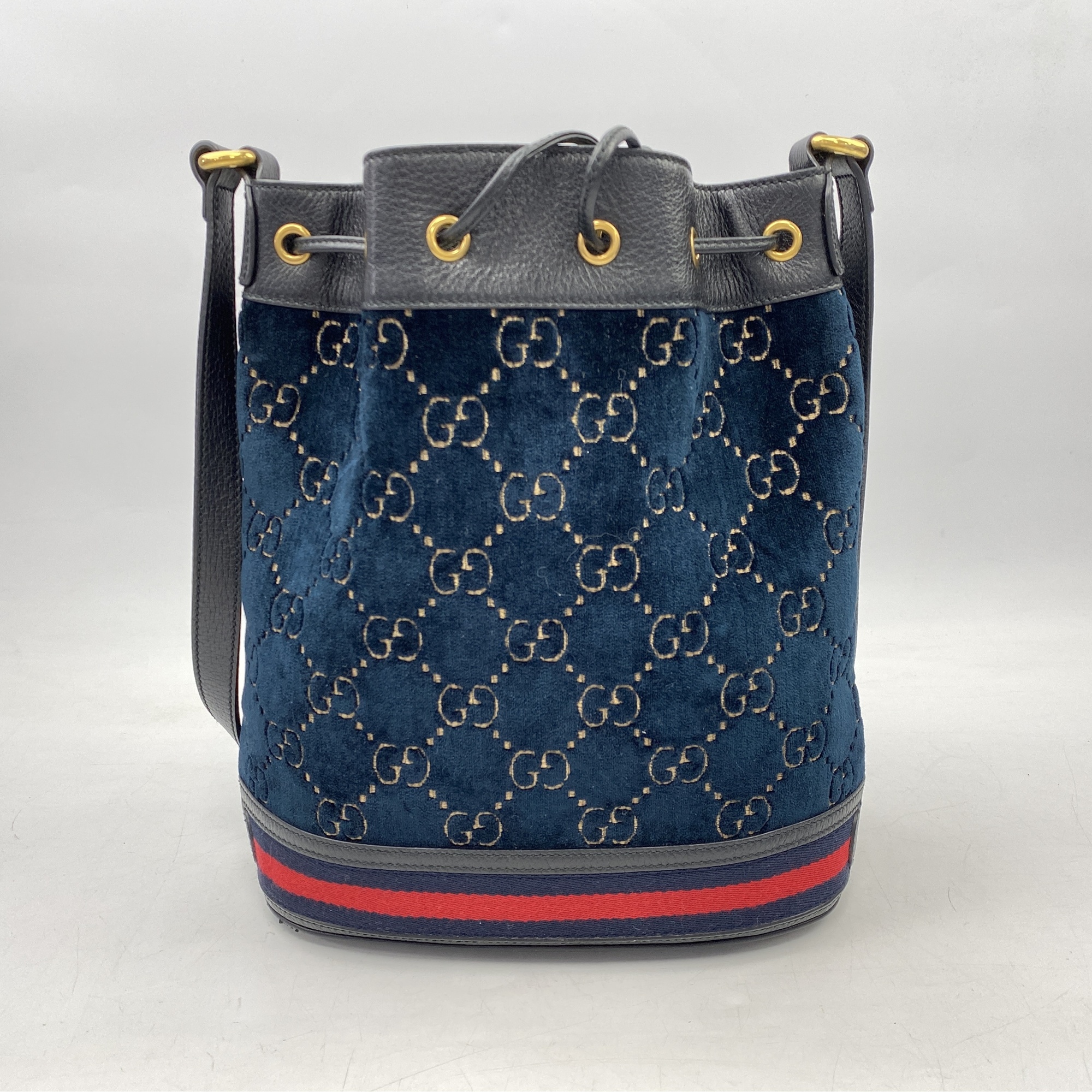 グッチ GGベルベット バケット ショルダーバッグ 黒×緑系 レザー Bランク