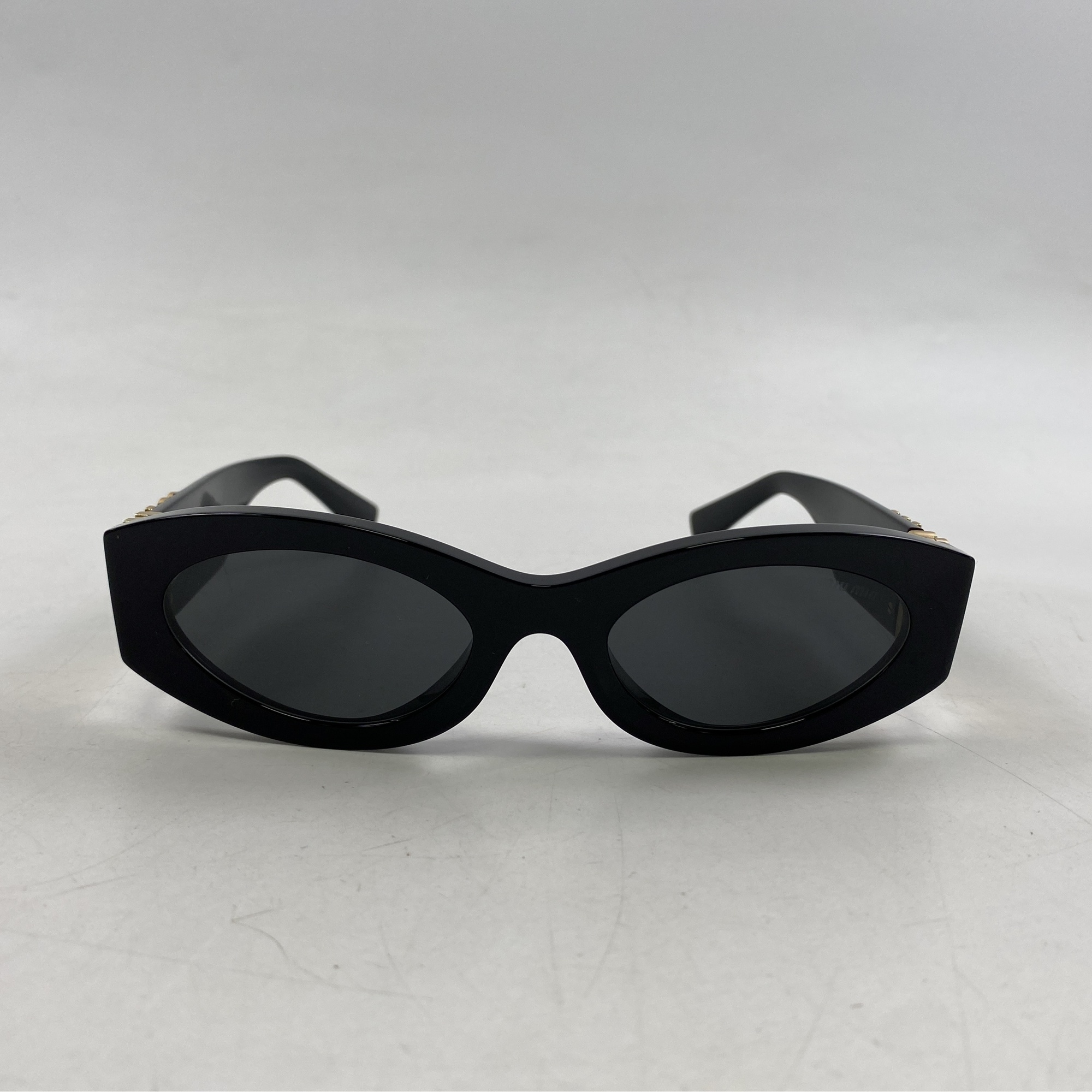 ミュウミュウ サングラス 黒 ABランク