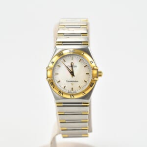 オメガ コンステレーション シェル文字盤 SS×YG/QZ 1372.70.00 買取実績【買取日：2025年11月7日】