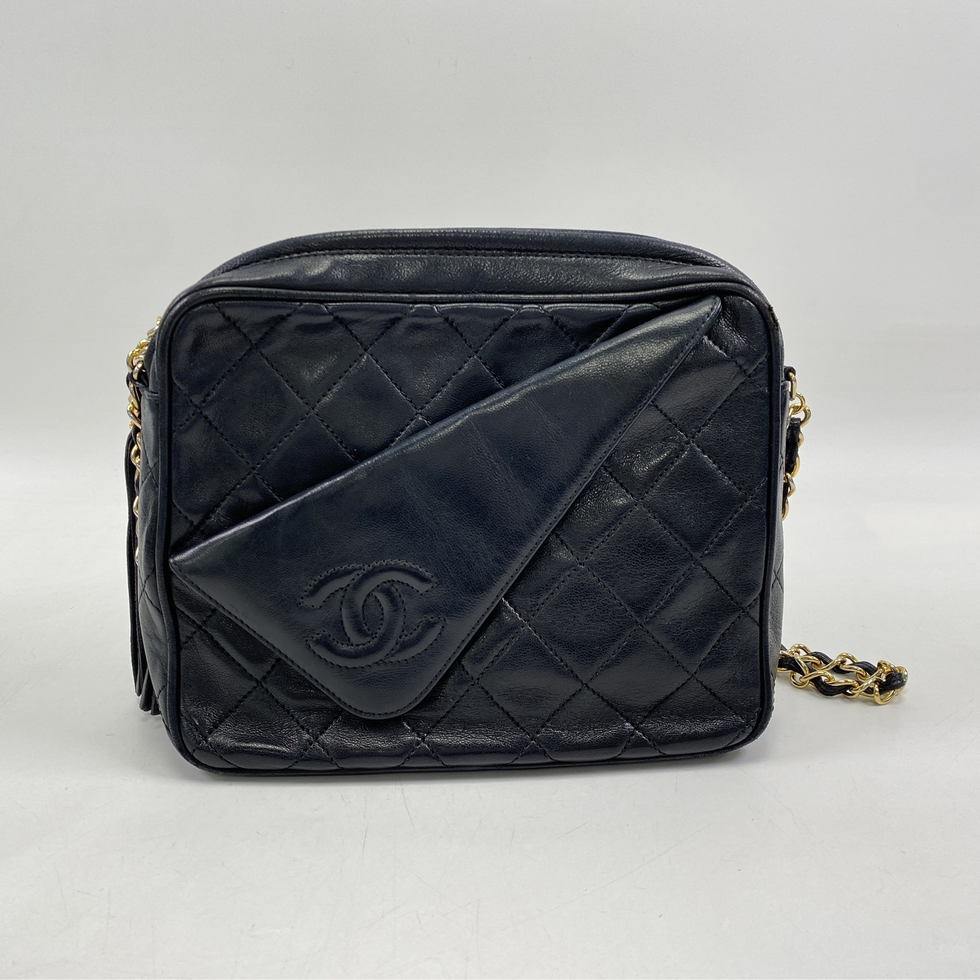 シャネル マトラッセ ココマーク フリンジ ラムスキン チェーン