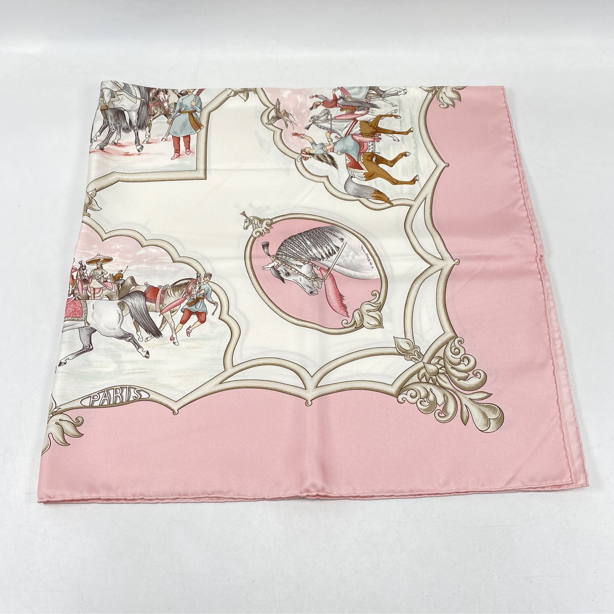 カルネ　　　エルメス　スカーフ　カレ90 「ムガル王朝の馬」 エルメス カレ90 LES CHEVAUX DES MOGHOLS ムガル王朝の馬 スカーフ