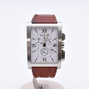 グッチ Gメトロ クロノグラフ 白文字盤 SS×革/QZ 8600M 買取実績【買取日：2025年11月7日】