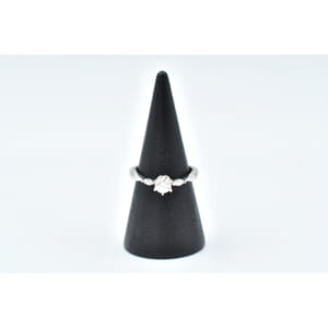 ダイヤリング Pt900 D0.28ct D0.07ct H/SI2/GD/N 買取実績【買取日：2025年12月3日】