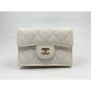 シャネル マトラッセ 二つ折り財布 キャビアスキン GD金具 白 買取実績【買取日：2025年12月1日】