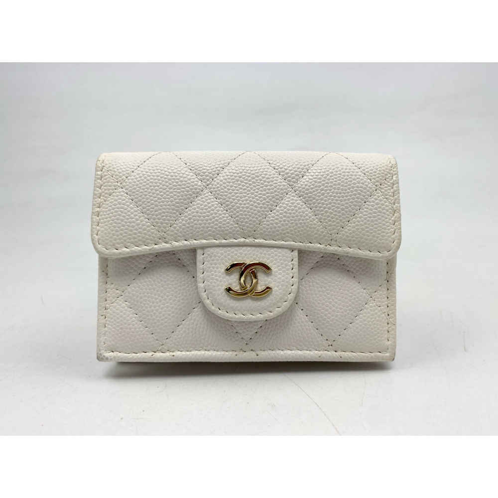 CHANEL 財布　ビコローレ　ホワイト CHANEL（財布 ・ ホワイト/白色系）のフリマアイテム一覧 シャネル 折